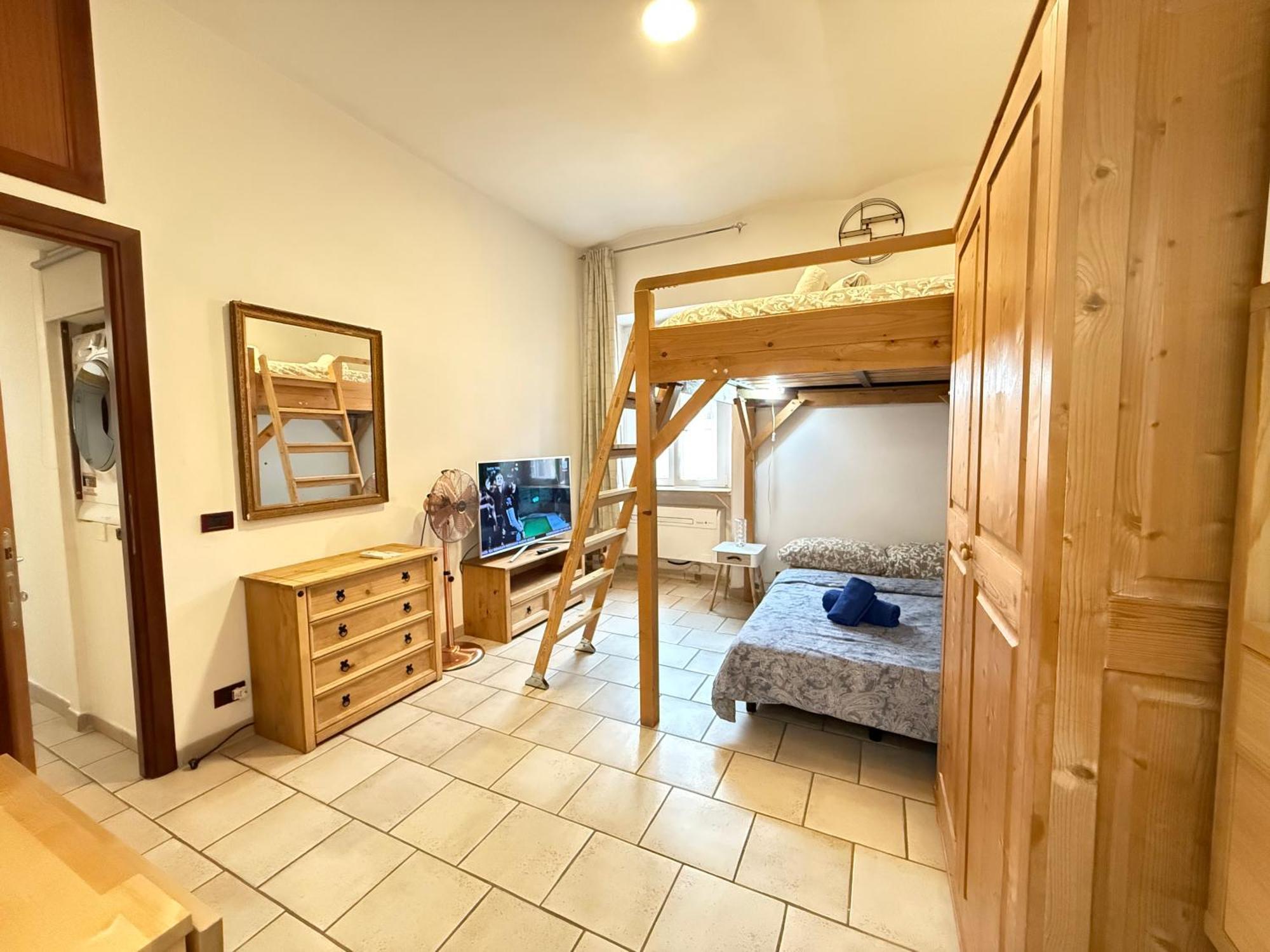 Apartment San Lorenzo X 6 Guests Near Termini Rome