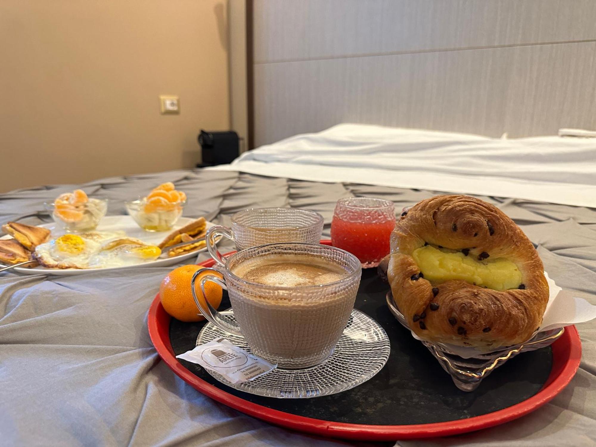 Couette-café Candia