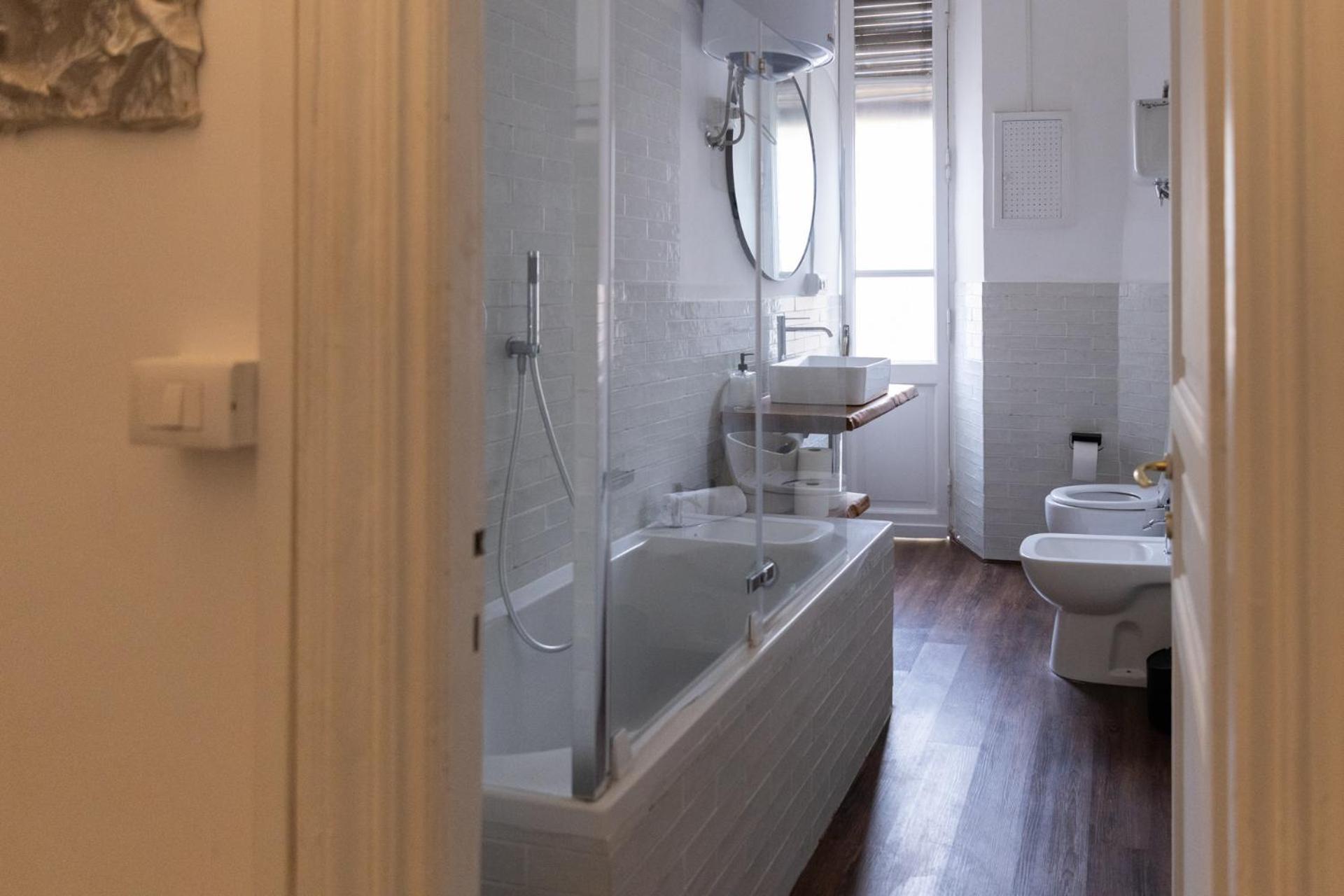 Giuliana Vatican Apartment Rome