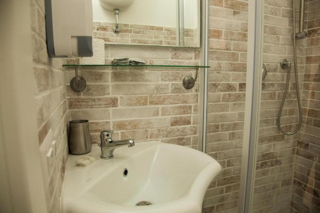 Deluxe Vatican Guest house *