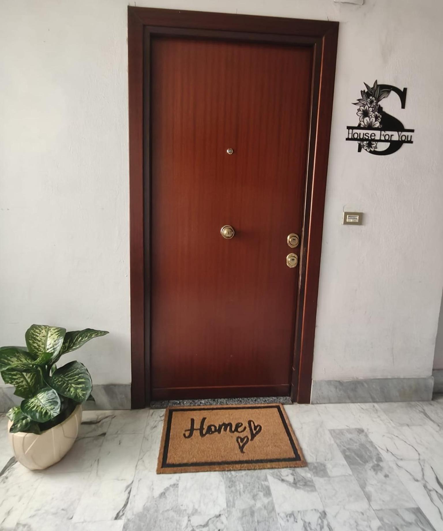 House For Appartamento Roma