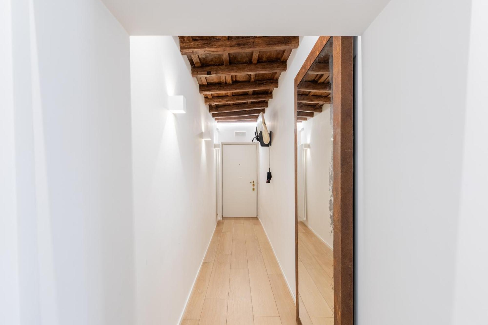 Iflat Bright & Spacious In Esquilino Appartement *