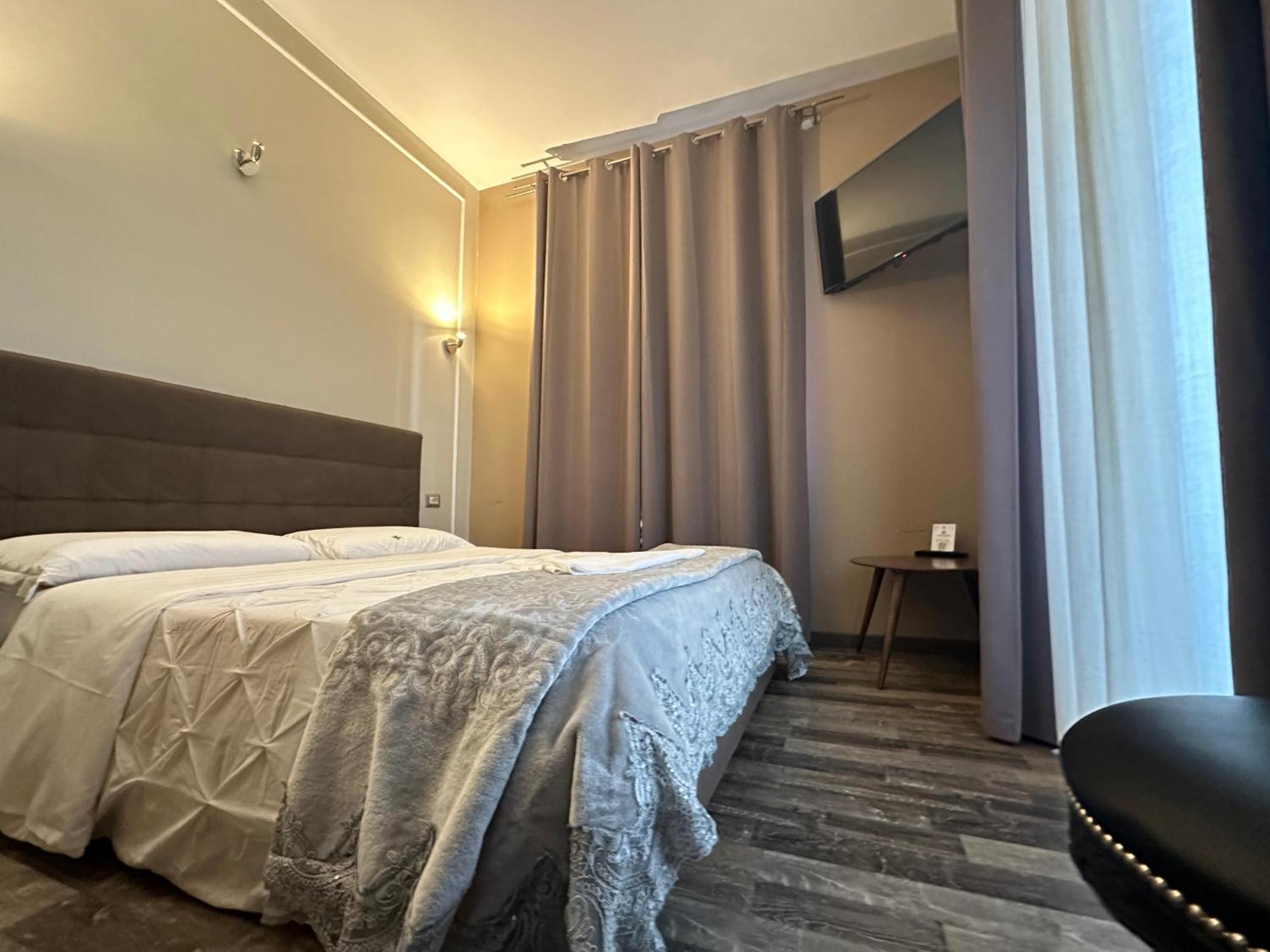 Candia41 Couette-café 2*