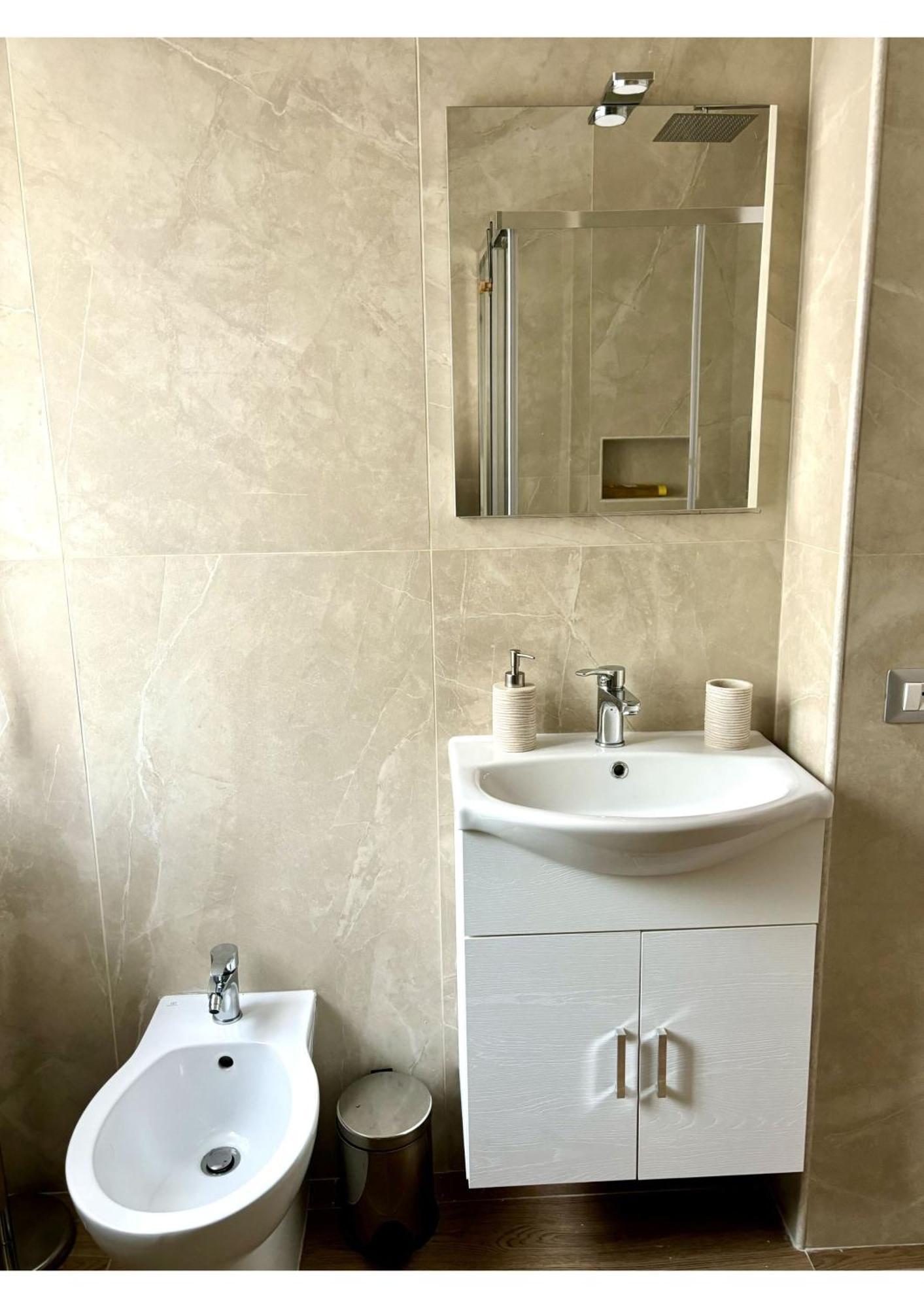 Casa vacanze Casa Blaserna Nel Cuore Dello Shopping A Marconi E Trastevere *