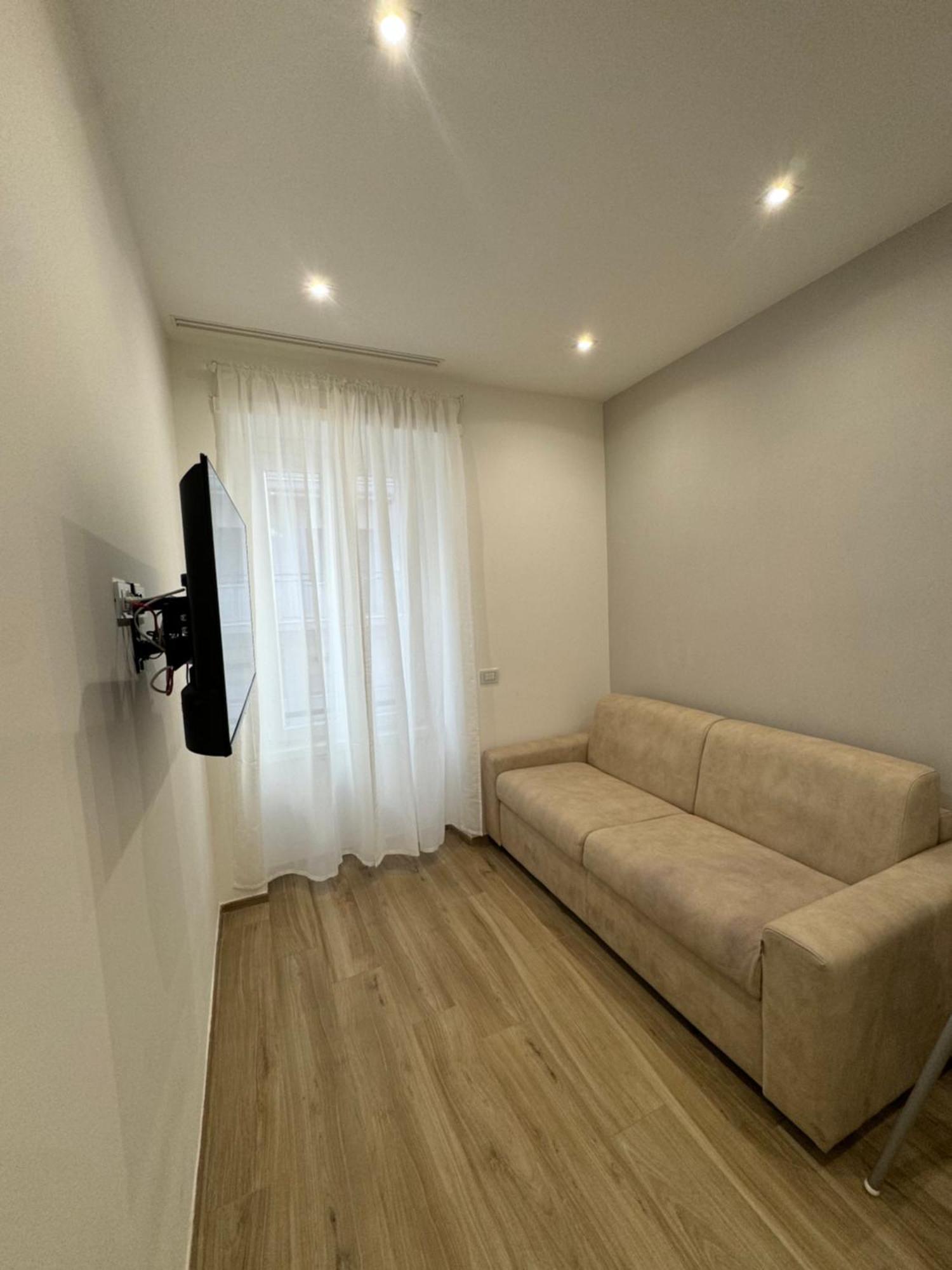 Dimora Appia Apartment *