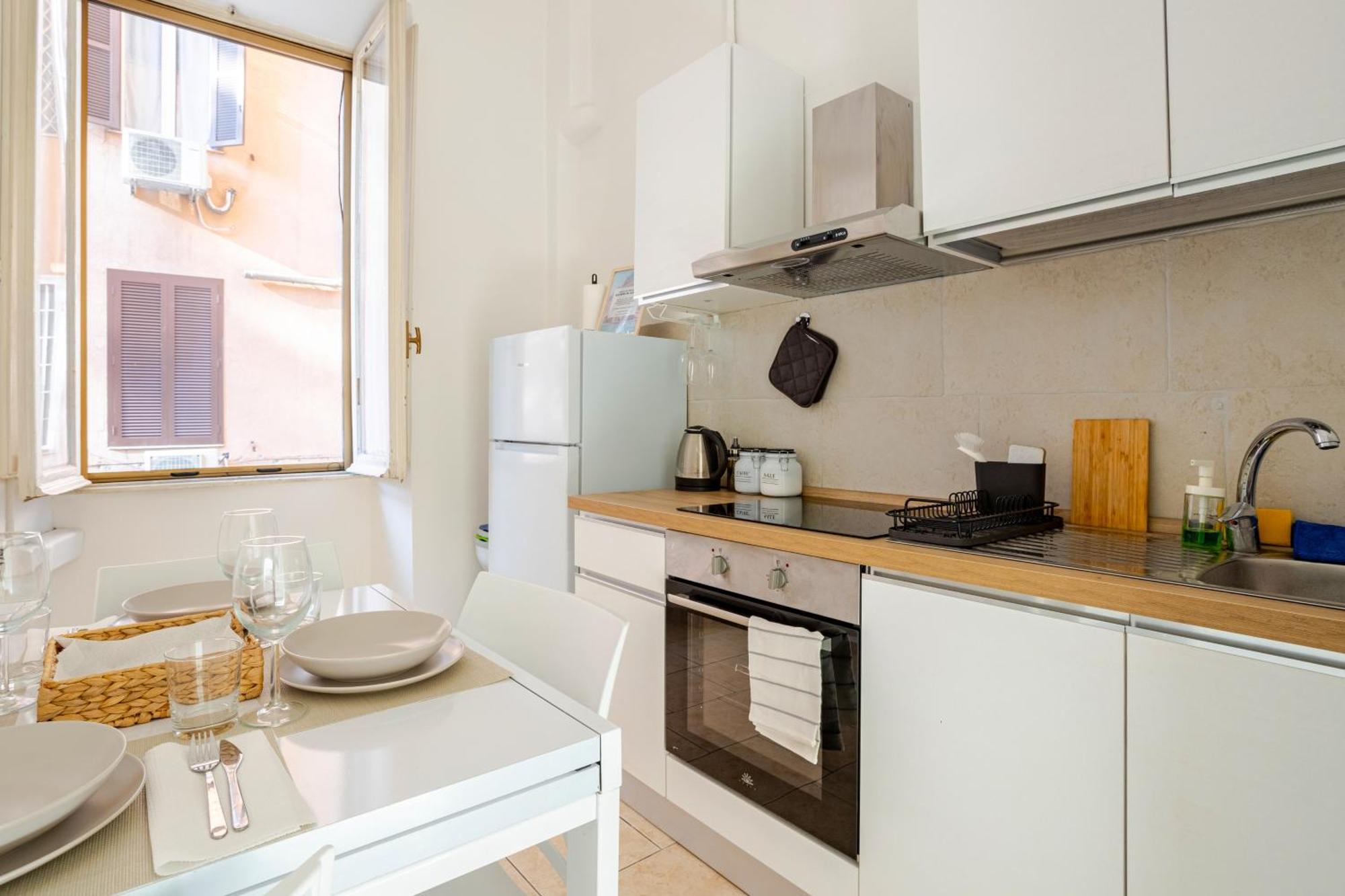 Apartment La Dolce - Stone's Throw From The Center *