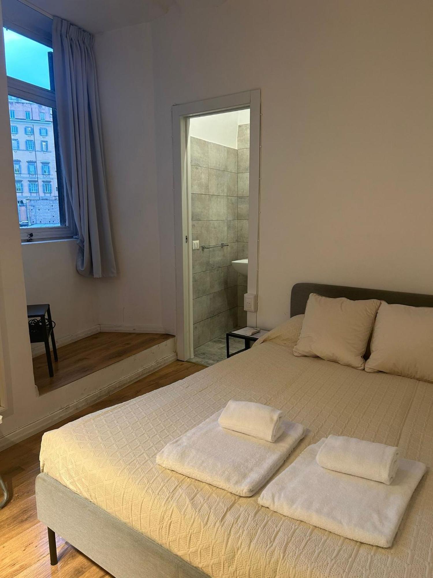 Ah Montecitorio Guest house