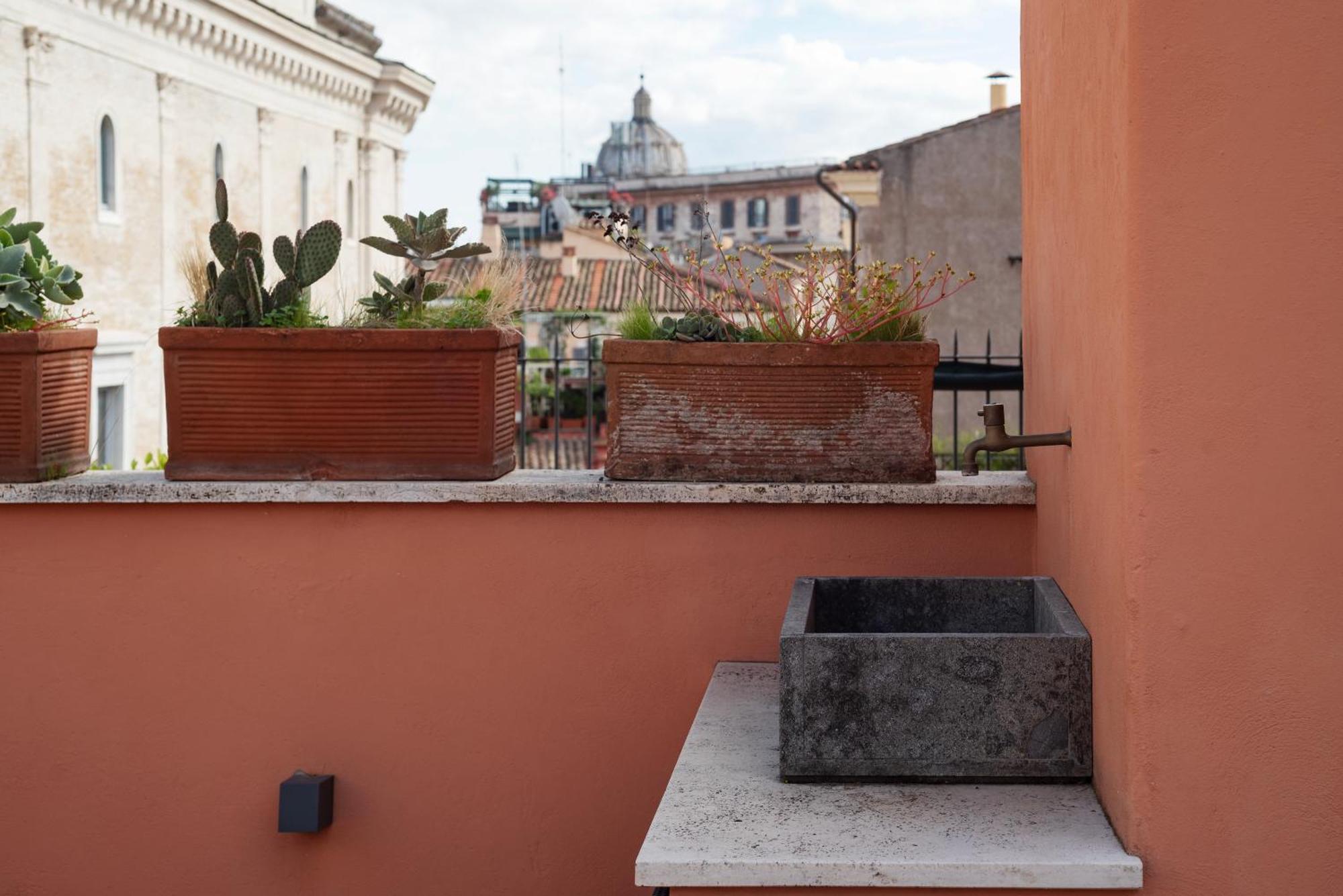 With Terrace In Via Del Pellegrino - Fromhometorome Rome