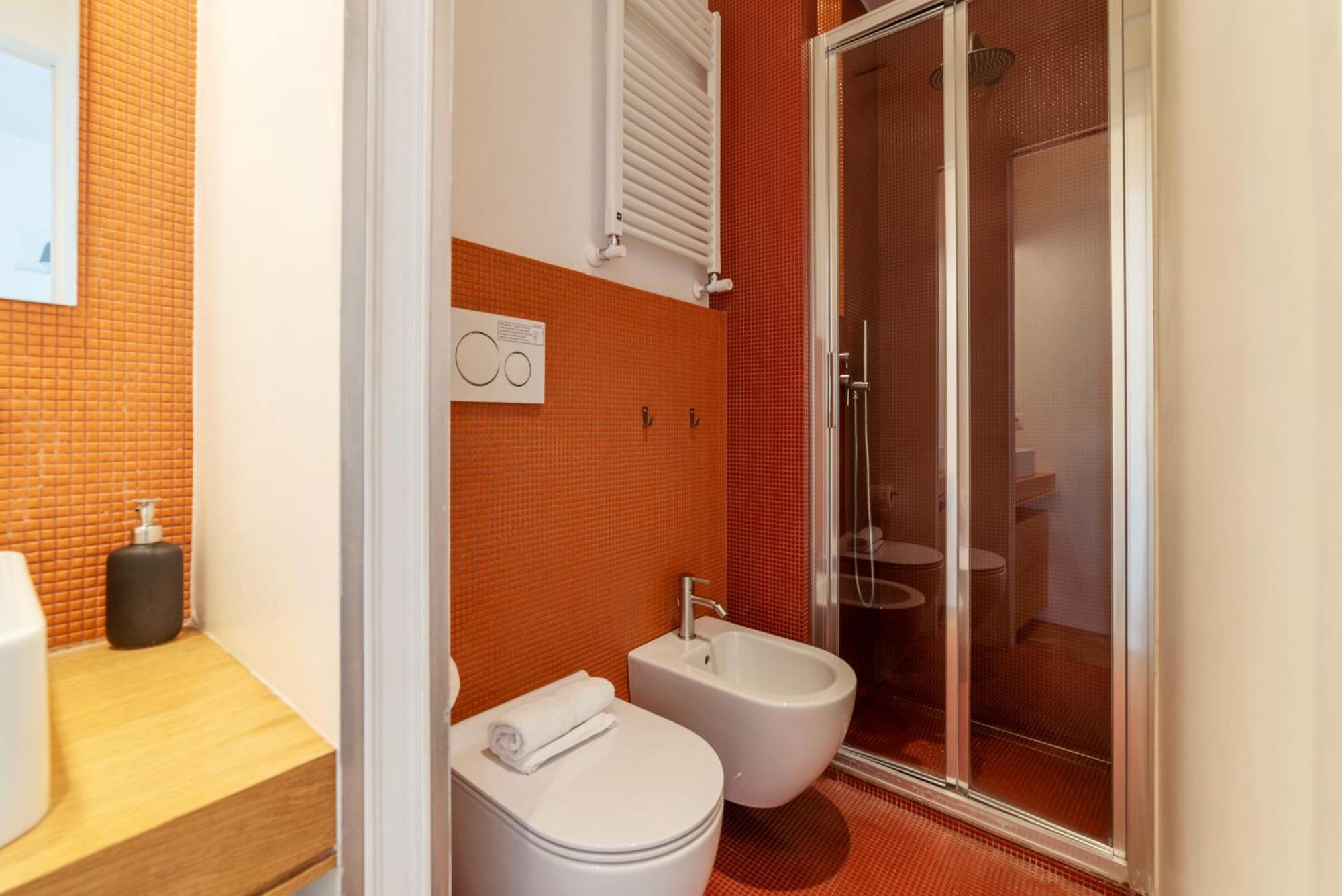 With Terrace In Via Del Pellegrino - Fromhometorome Rome