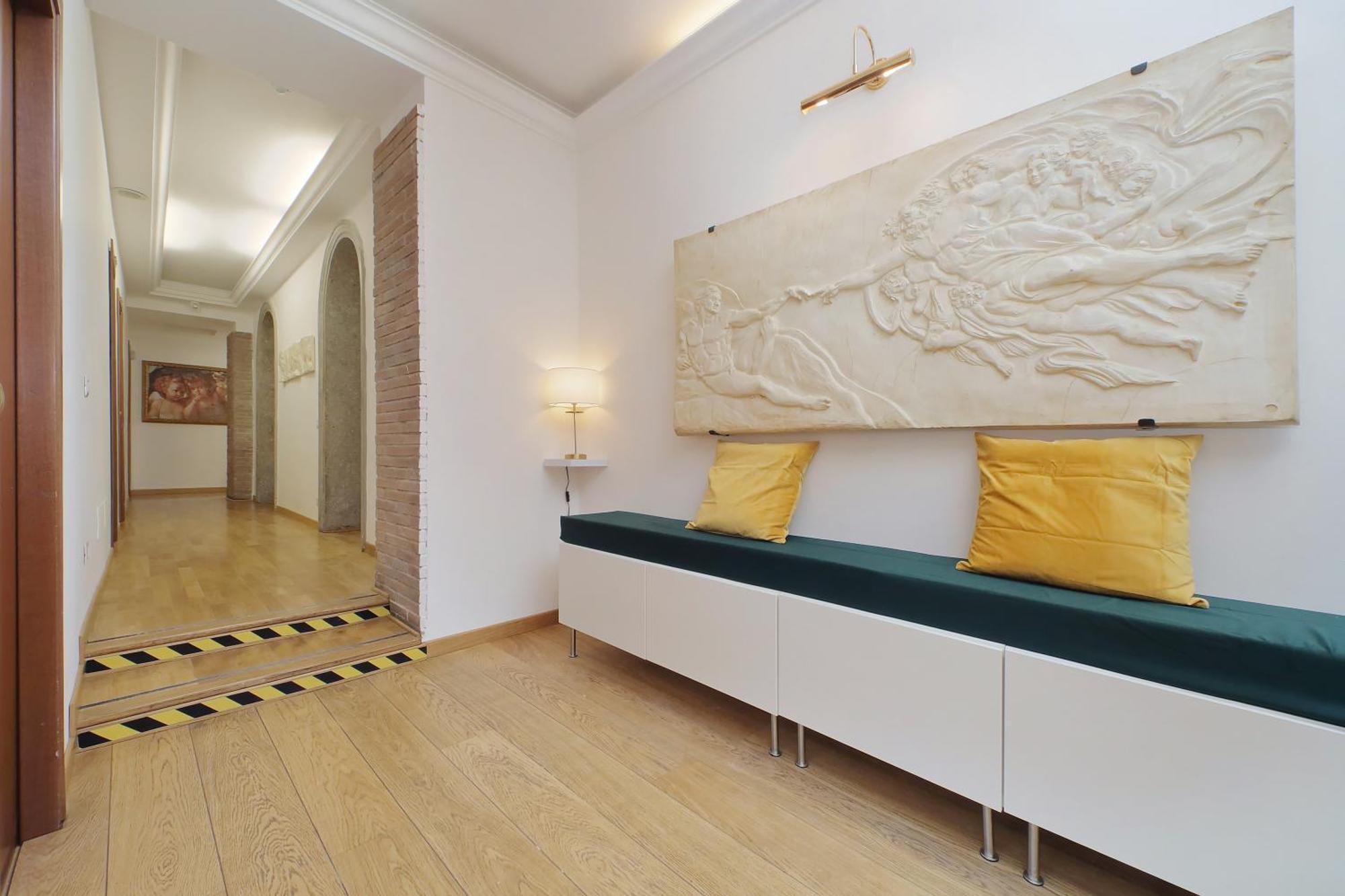 Guest house Romulus