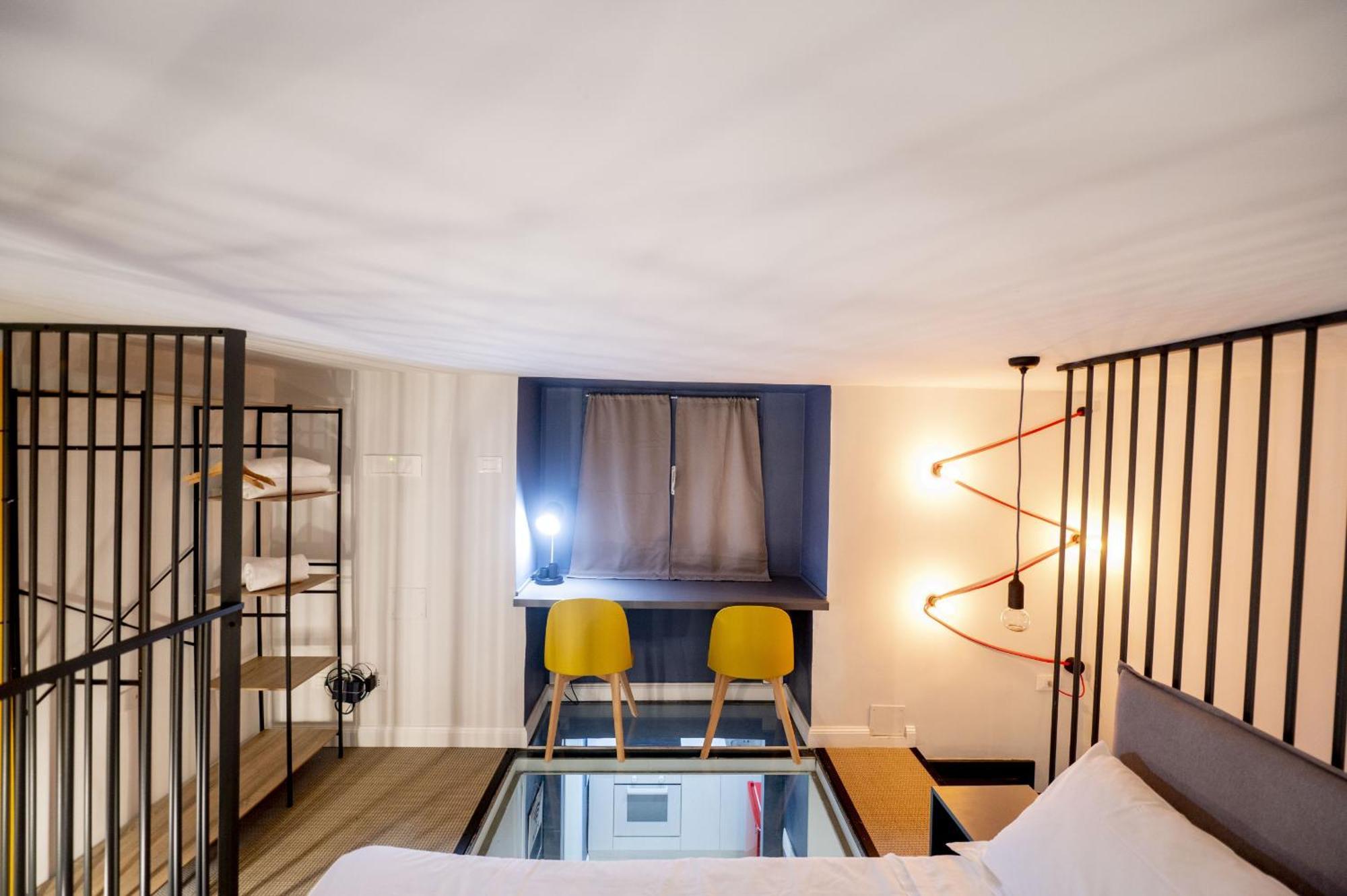 Design And Colorful Loft Near Pamphili * Rome