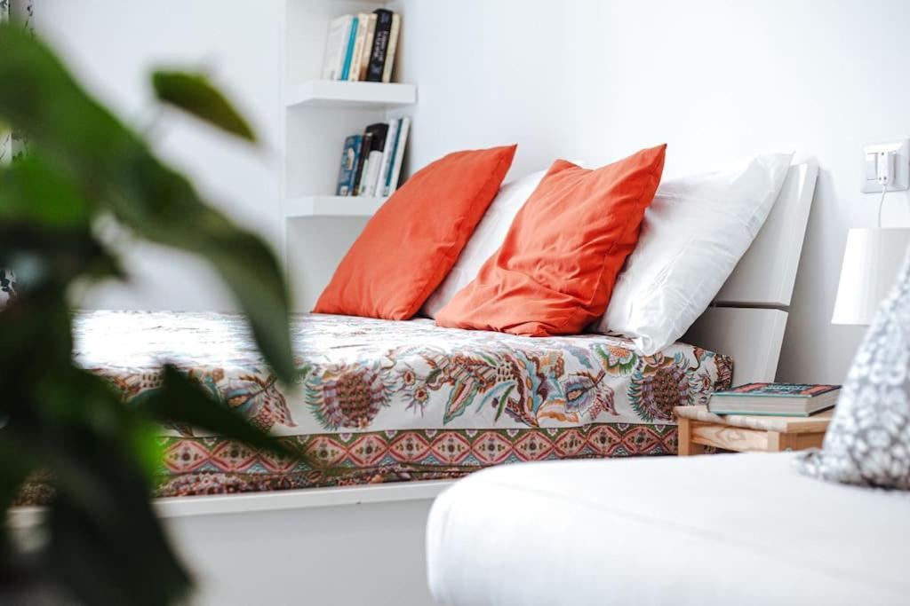 Cozy Alberone Flat Apartment