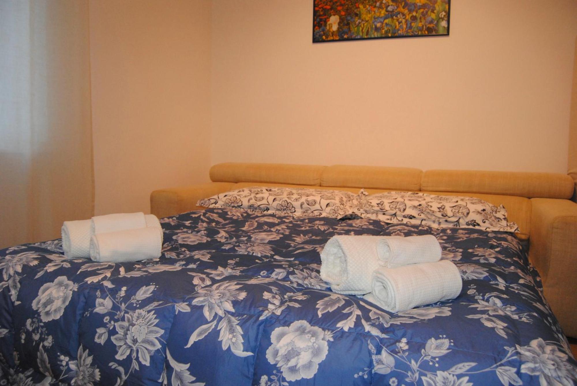 Con Corte Esclusiva I Metro A Appartement Rome