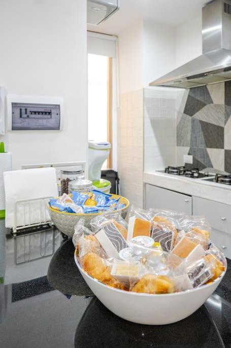 Sweet For 6 People And 2 Bathroom Rome