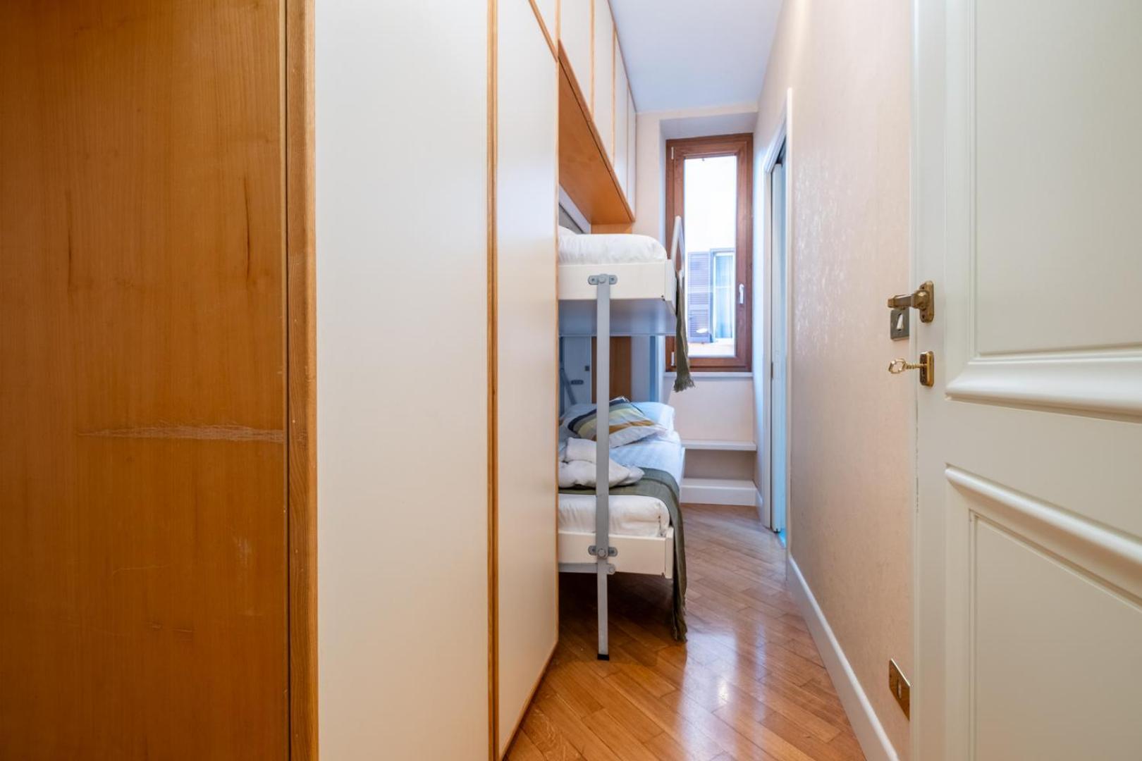 Trevi Terrace Penthouse Apartment *