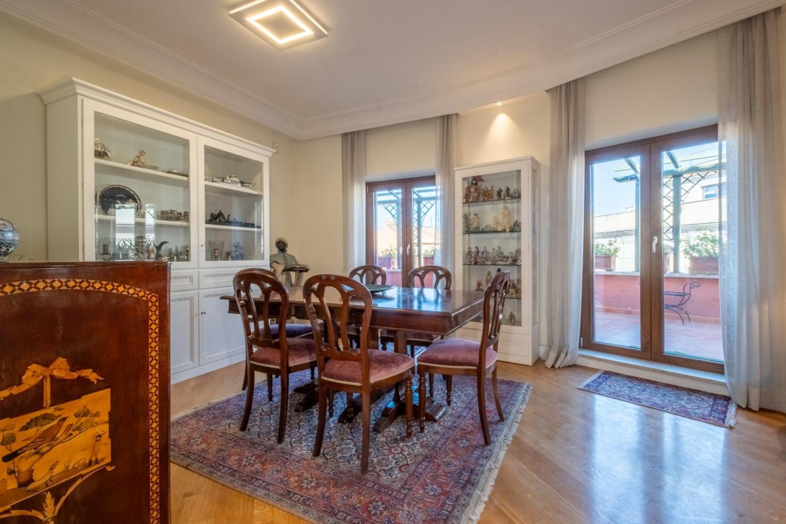Trevi Terrace Penthouse Apartment