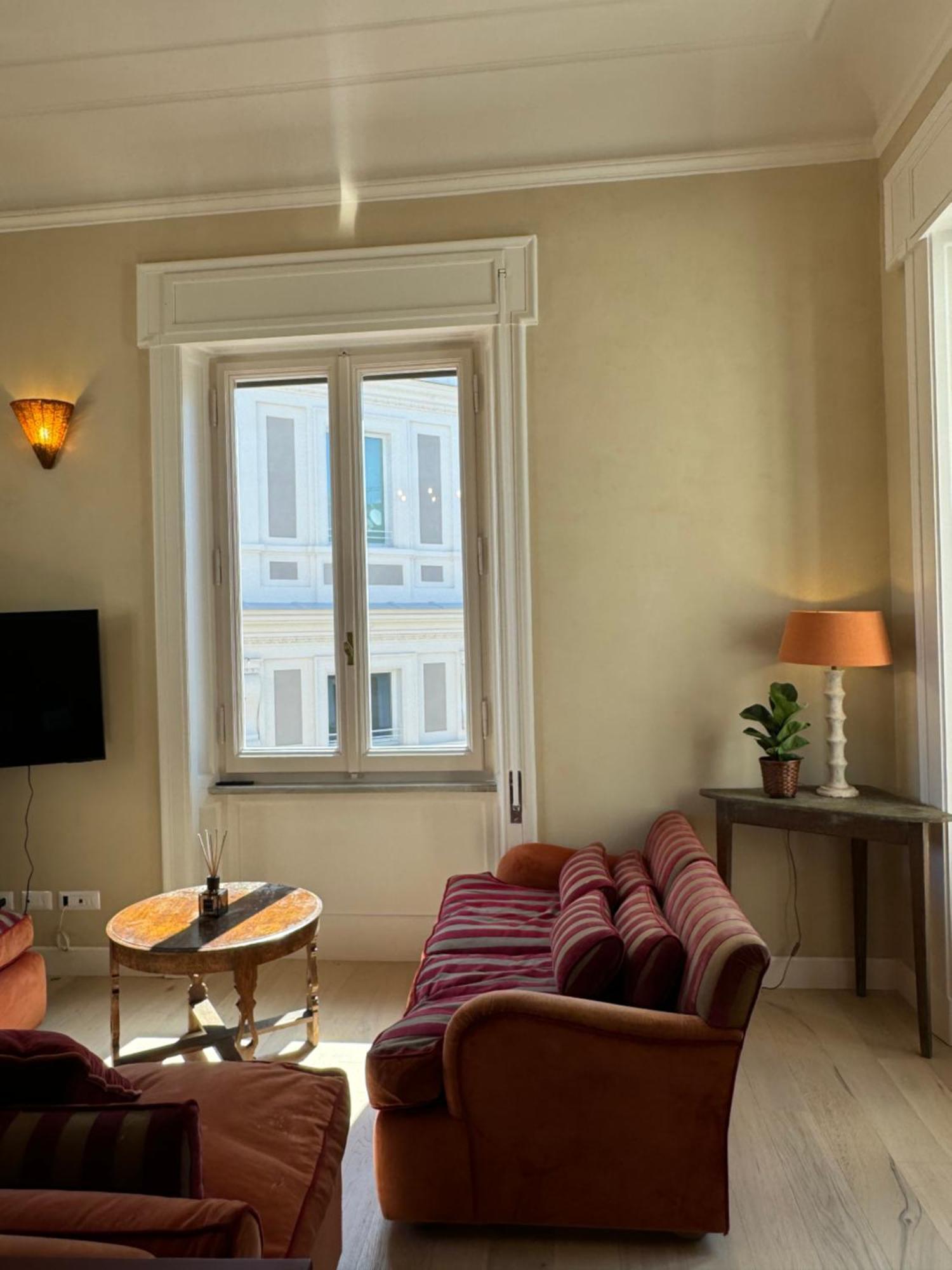 Elegante Con Terrazzo Appartement