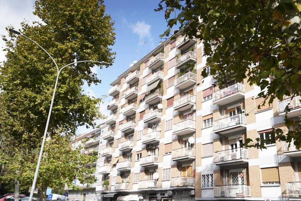 Cipro Pink House Apartment Rome