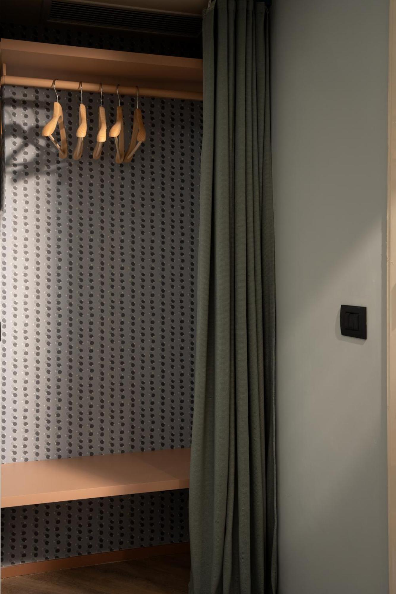 Cloud 7 Hotel 4*