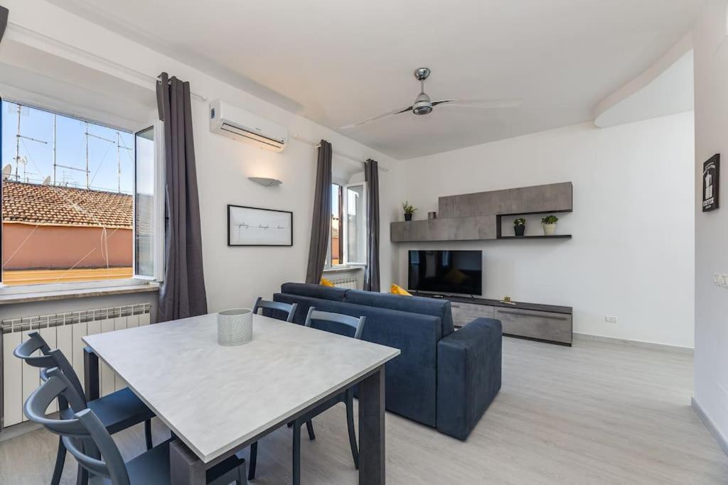 Apartment Candia65 *