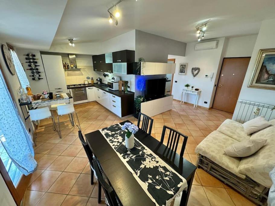 Apartment Attico Belvedere - Metro C E Posto Auto