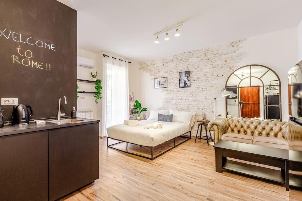 Apartment Industrial Loft *