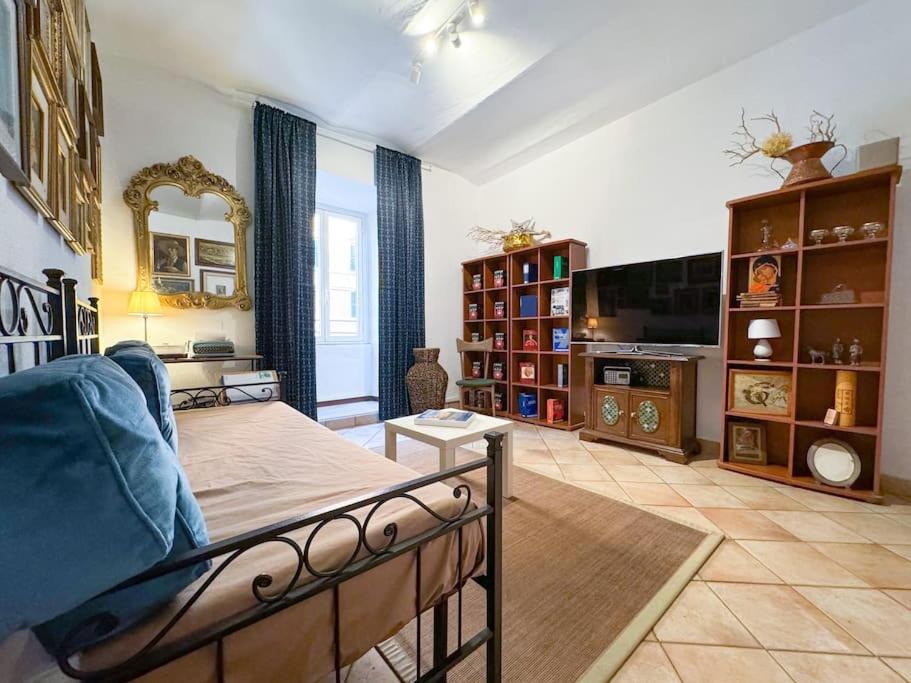 Apartment Vatican Art