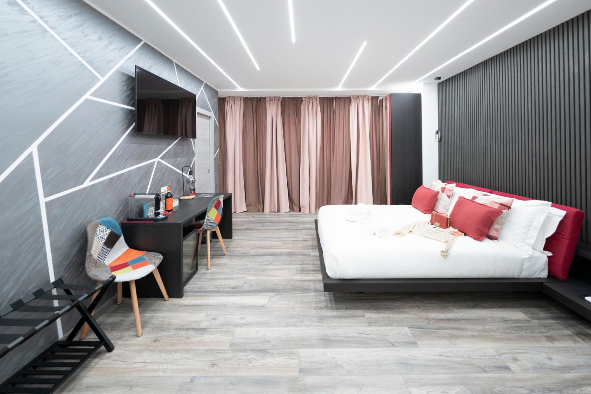 New Luxury Roma