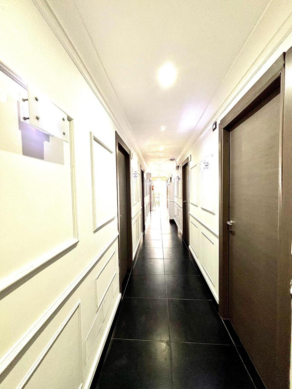 Palace Albergue Roma