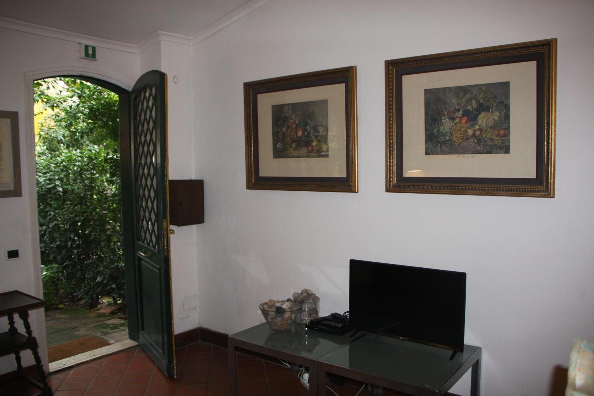 Apartment Appartamento Garden Palatino *