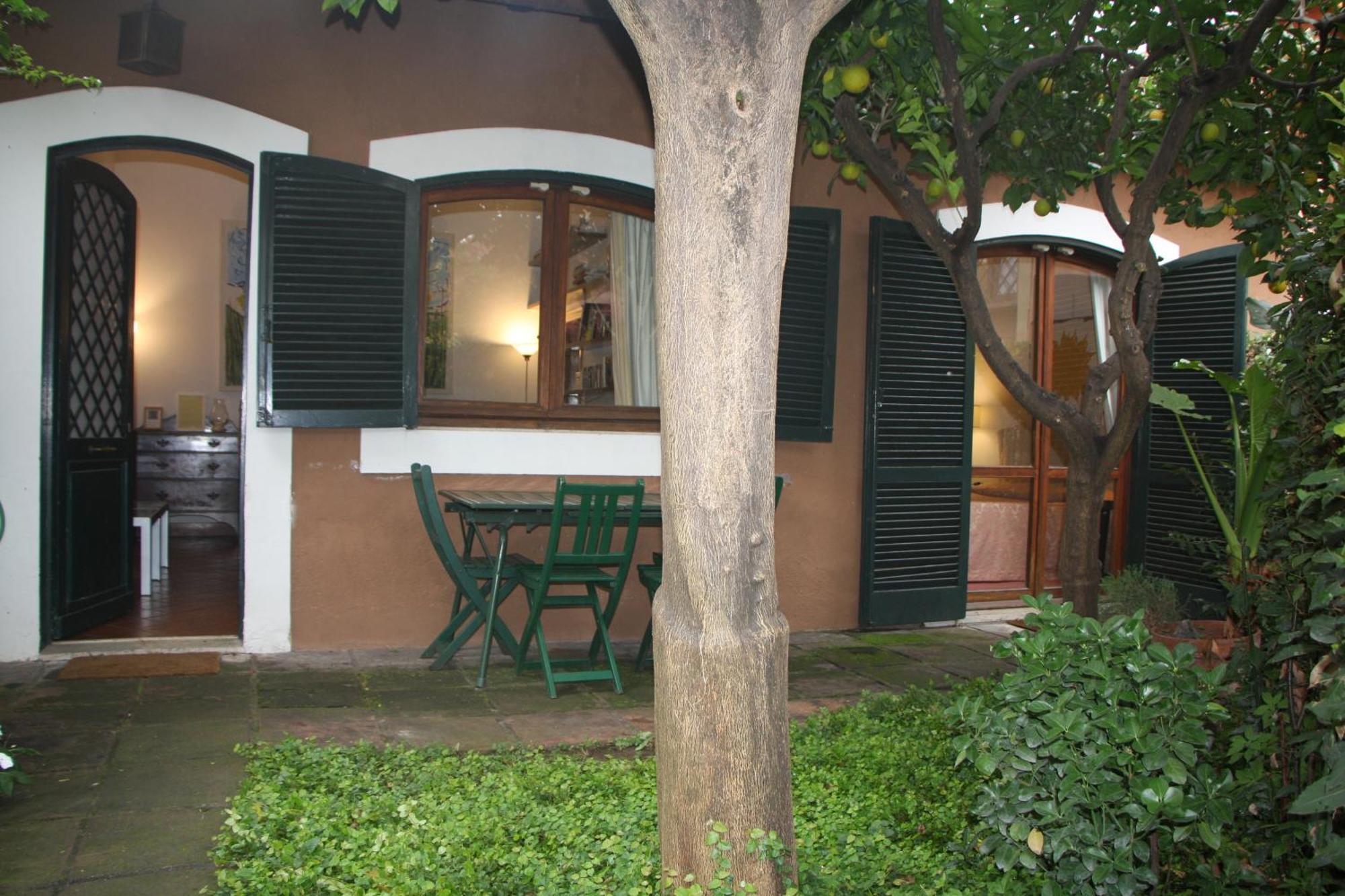Apartment Appartamento Garden Palatino