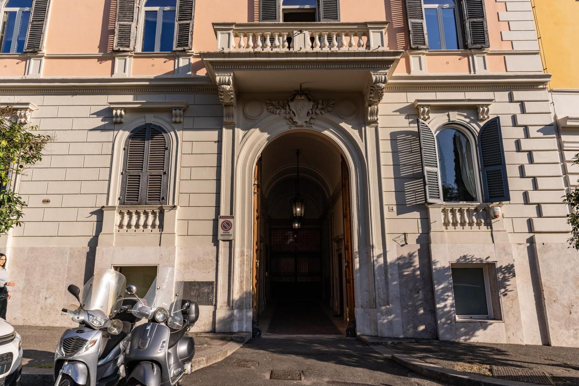 Opera Pinciana Bed & Breakfast Rome