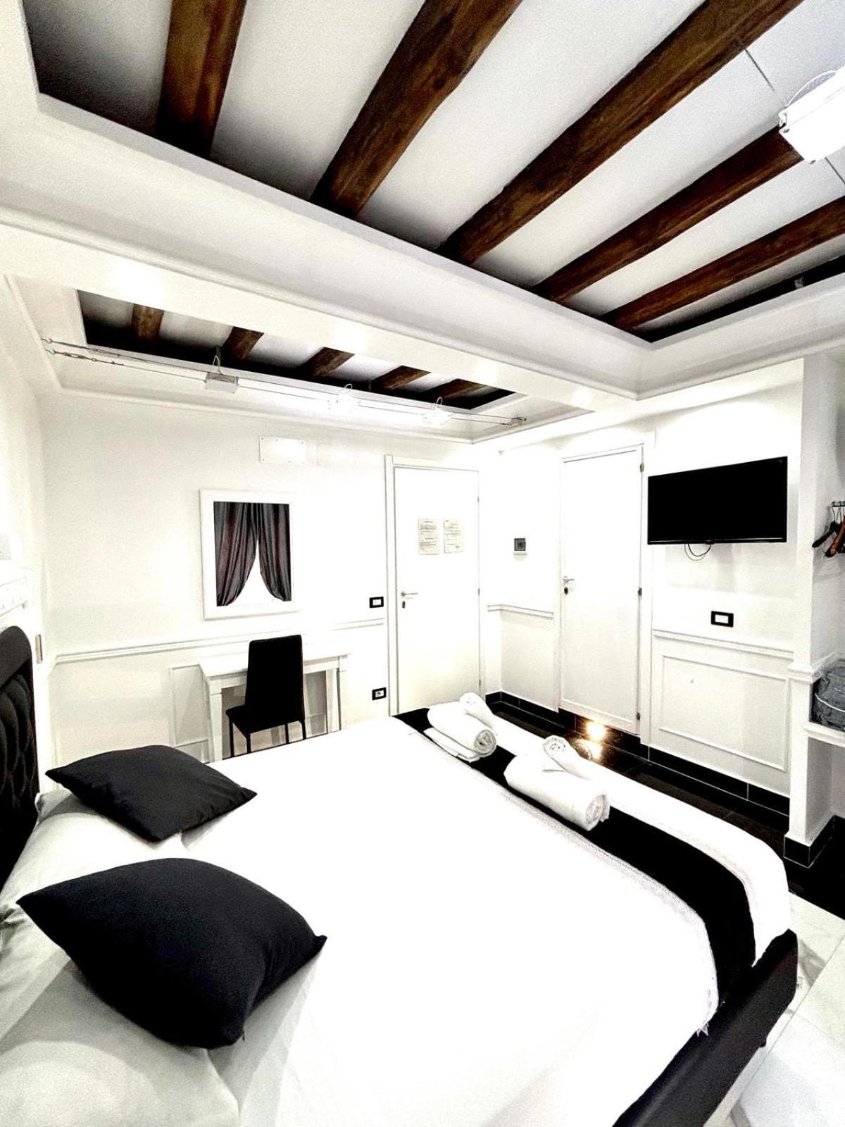 Gasthuis Relais Parlamento Rome