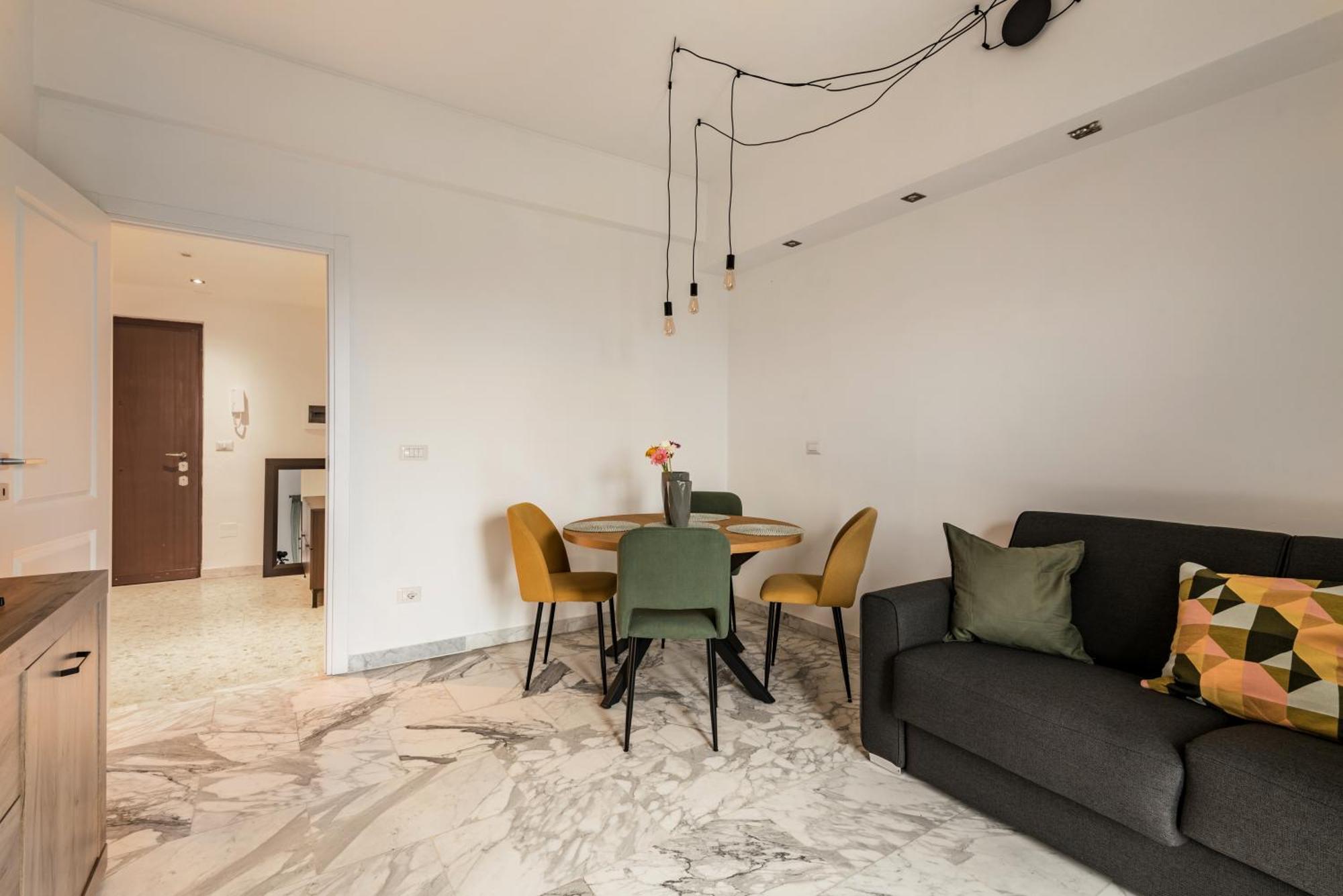 Al Posto Di Luca Apartment Rome