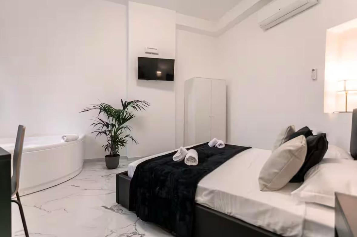Appia Luxury * Roma