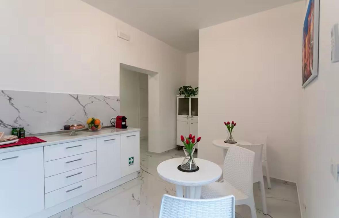 Apartment Appia Luxury Rome