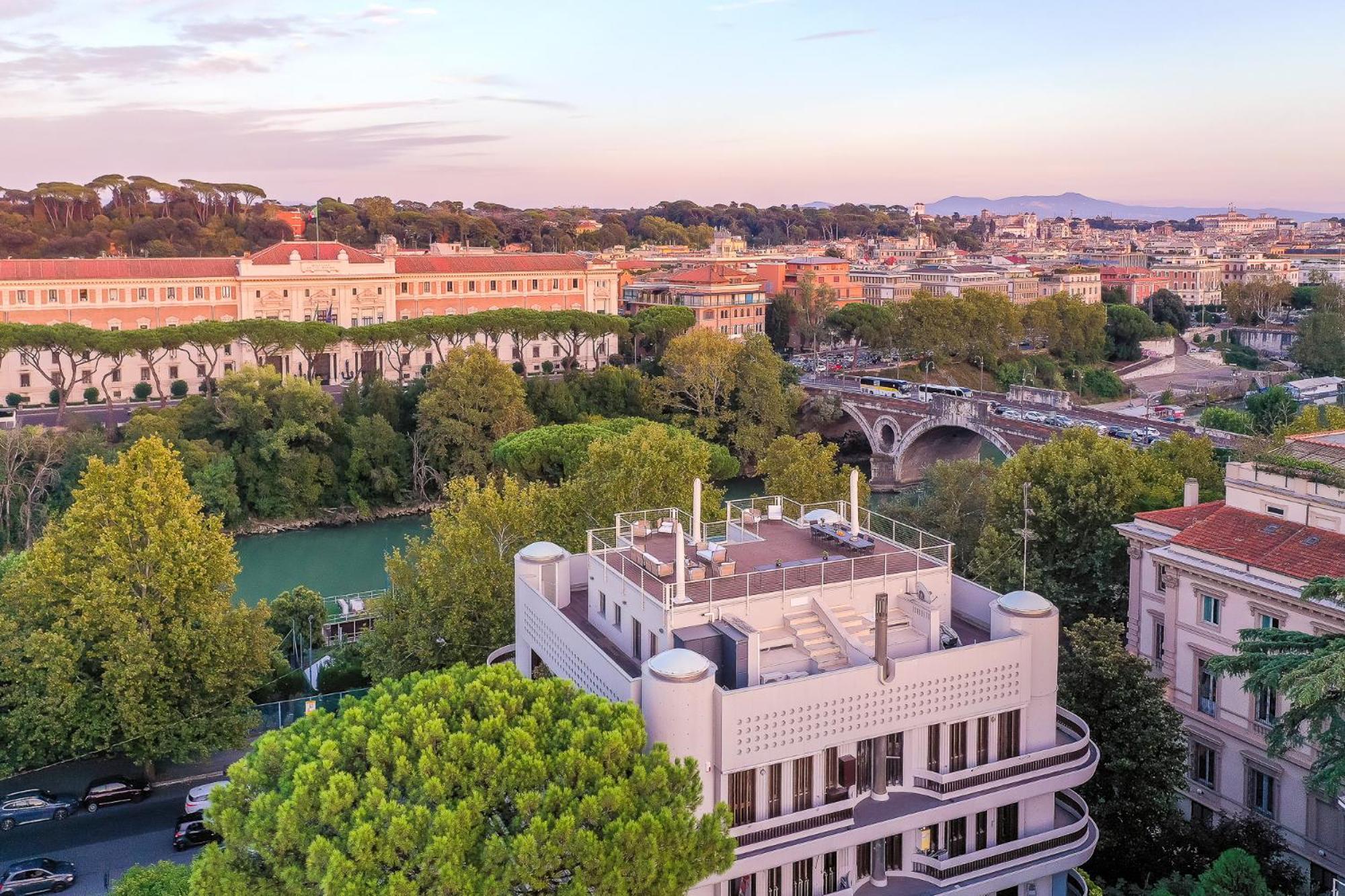 Skylife Tiber Luxury Penthouse * Rome