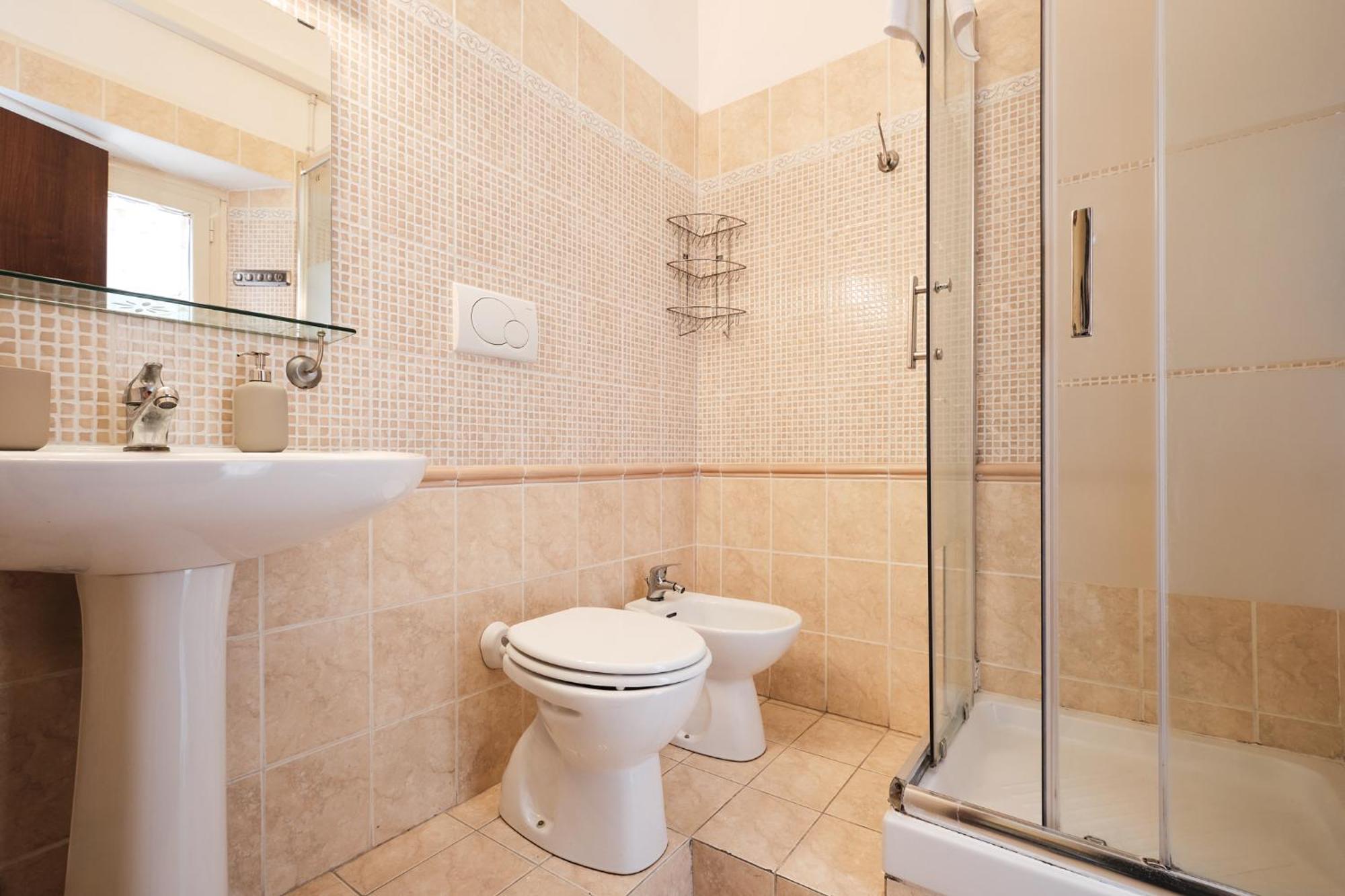 Apartment Colosseum 3 & 4 Bathrooms With Garden