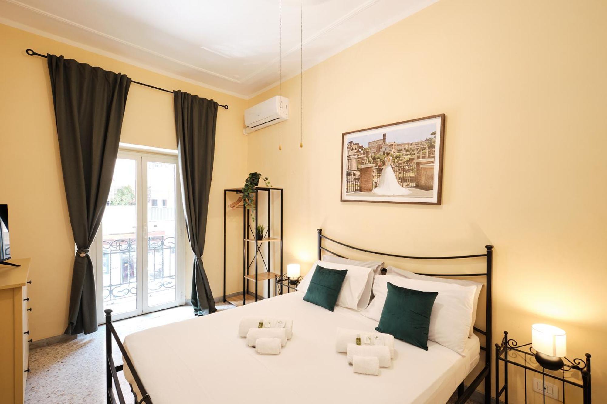 Colosseum 3 & 4 Bathrooms With Garden Apartment *