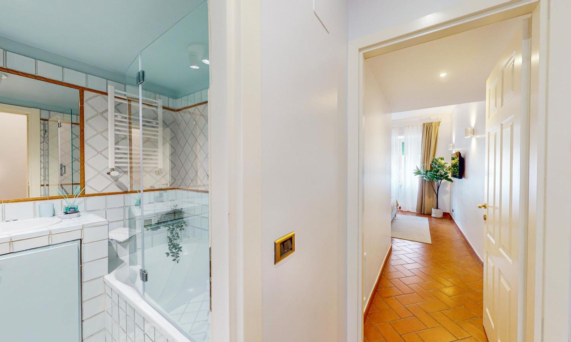 Valery - Stylish Close To Vatican *