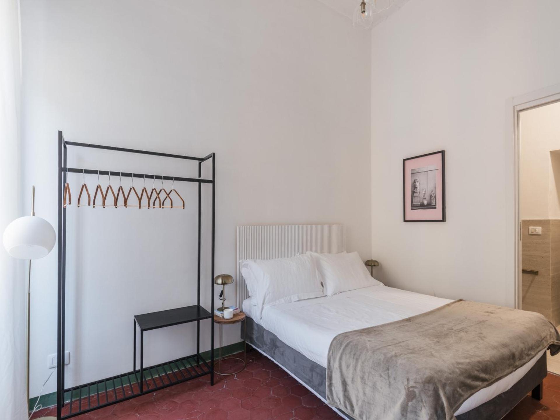 The Rent - Two-bedroom In Santa Maria Maggiore Apartment Rome