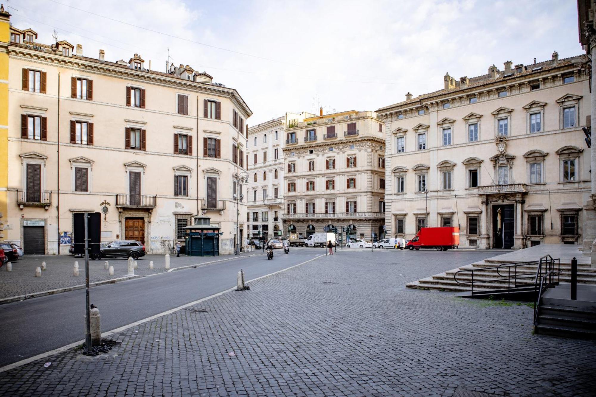 Pantheon Luxury Holiday home *