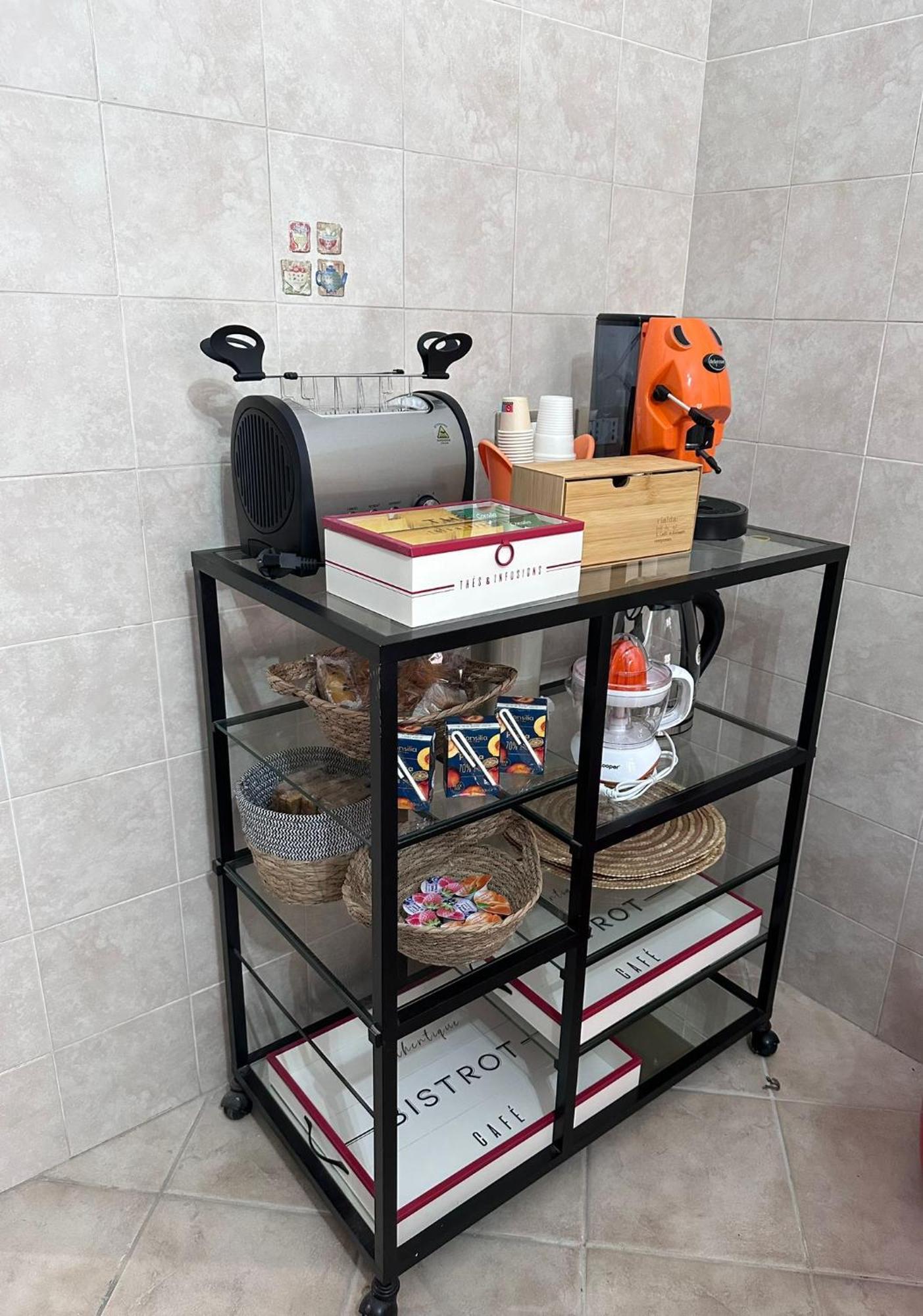 Bed & Breakfast Le Quattro Lune, Centro *