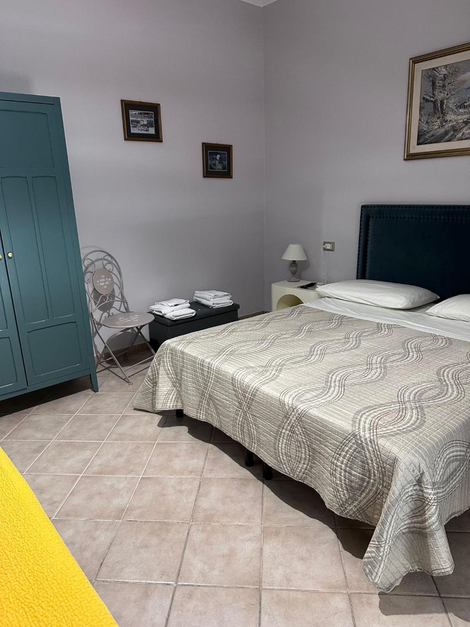 Le Quattro Lune, Centro Bed & Breakfast Roma