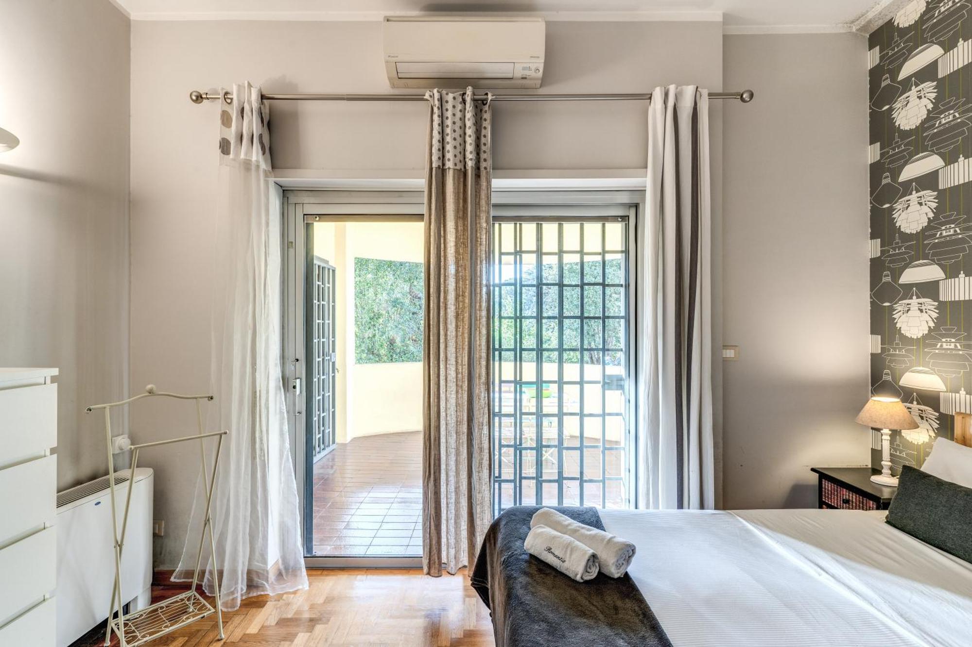 Romantic Piccolomini Lux Appartement *