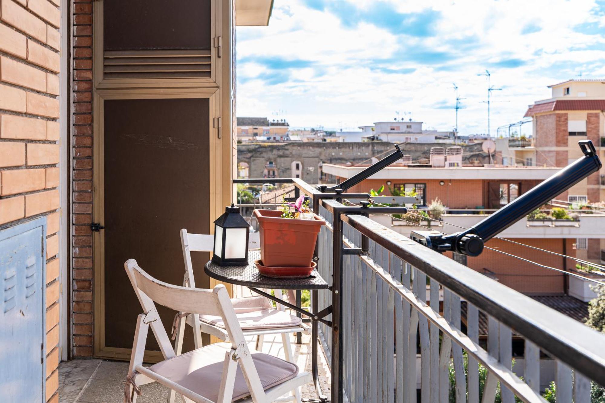 Appartement Casa Dei Girasoli - Metro C Mirti *