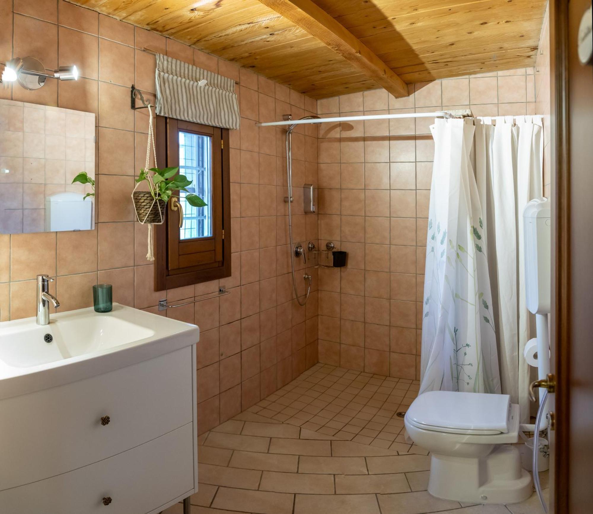 Casa Dantemini Casa Fiera Di Piana Del Solerm Fiumicino Apartamento *