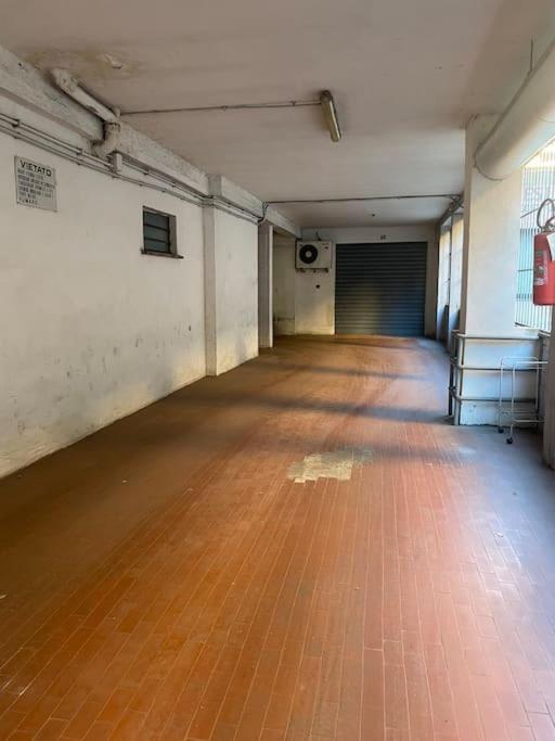 Apartment Golden Valley House 4-8 Pax - Box Auto Metro B1 Conca D'oro Treno Val D'ala Rome