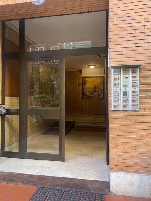 Golden Valley House 4-8 Pax - Box Auto Metro B1 Conca D'oro Treno Val D'ala Apartment