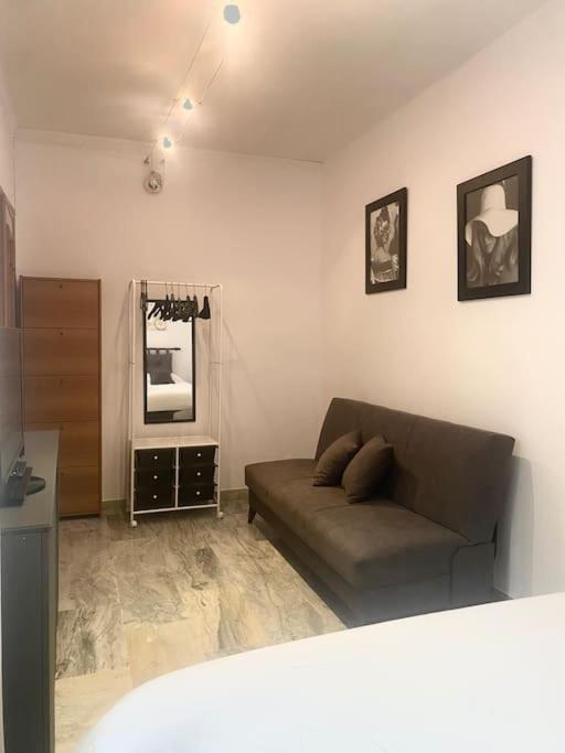 Apartment Golden Valley House 4-8 Pax - Box Auto Metro B1 Conca D'oro Treno Val D'ala *